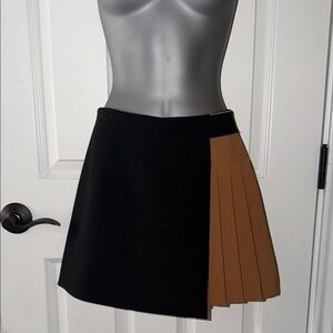 ALICE + OLIVIA pleated skirt